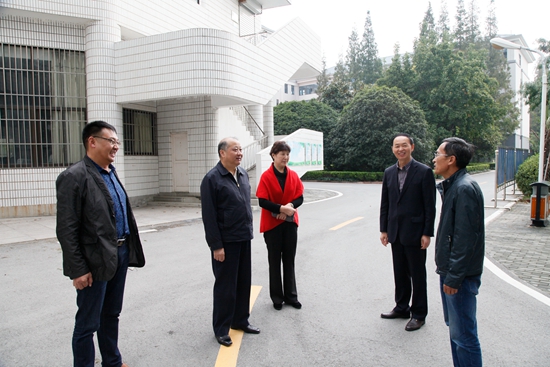 校友会.jpg 校友会.jpg